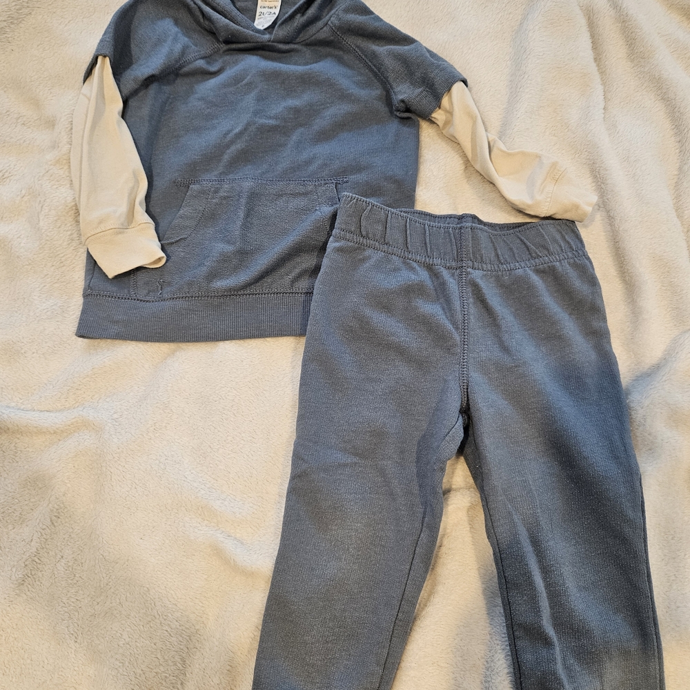 Carter's Blue Sweatshirt & Joggers Set with Cream Sleeves